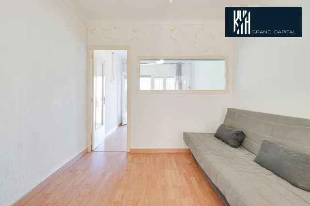 APARTAMENTO EN LA ESCALA — 18