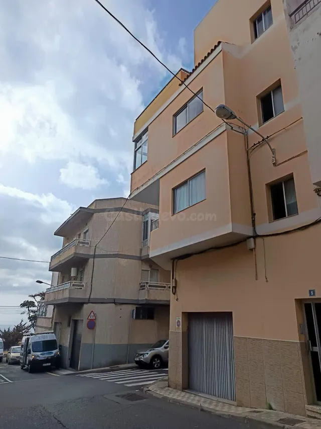 PISO AMUEBLADO DE 2 habitaciones EN BARRANCO GRANDE - foto 2