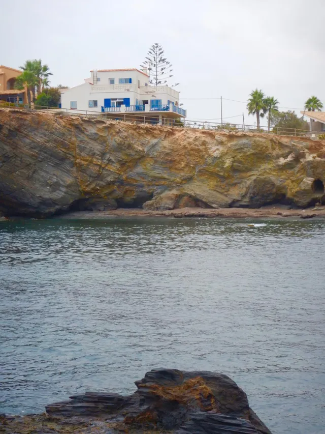 CHALET INDEPENDIENTE CON VISTAS AL MAR MEDITERRANEO — 12