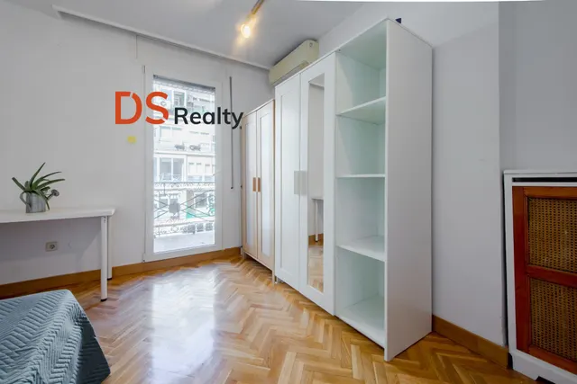 Exclusivo piso 3+2 junto a pintor rosales con terraza y trastero — 35