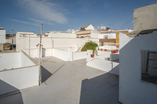 Casa independiente con jardín, patio y azotea en San Fernando — 48