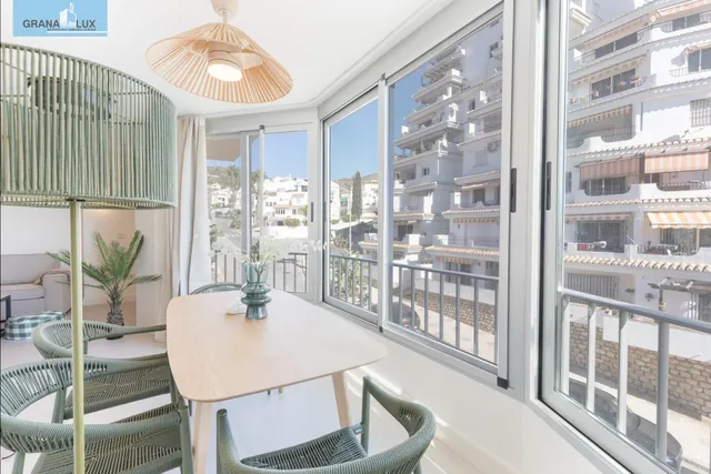 ¡exclusivo apartamento en primera linea de playa con reforma integral de alta gama! — 13