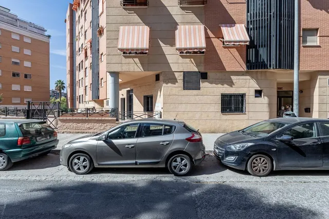 Vivienda a estrenar en urbanización privada en Parque Almunia con sauna, gimnasio y piscina comunitaria. — 28