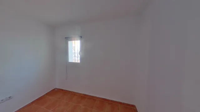 Venta de Vivienda en Marbella, Málaga. Activo Inmobiliario Sin Posesión / Alquilada / No se Puede Visitar. — 11