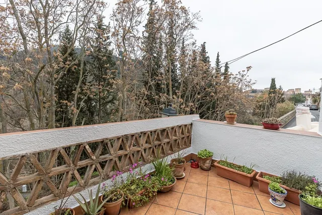 Casa reformada en el Camino del Sacromonte — 21