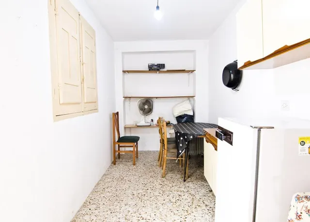 Encantador Adosado en Motril con Amplia Terraza — 12