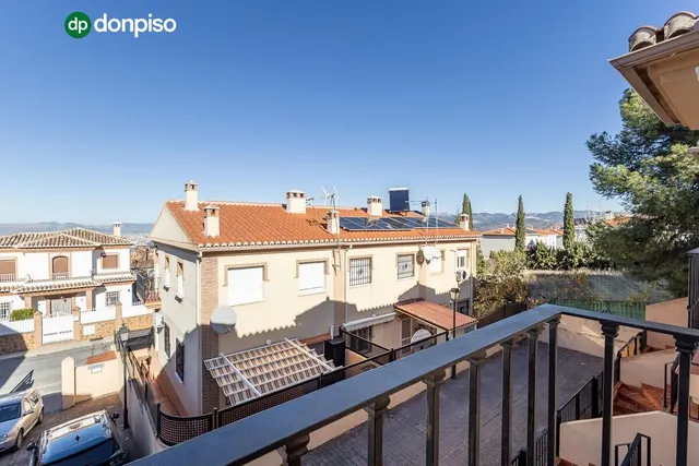 Bonito adosado en el Barrio de Monachil — 25