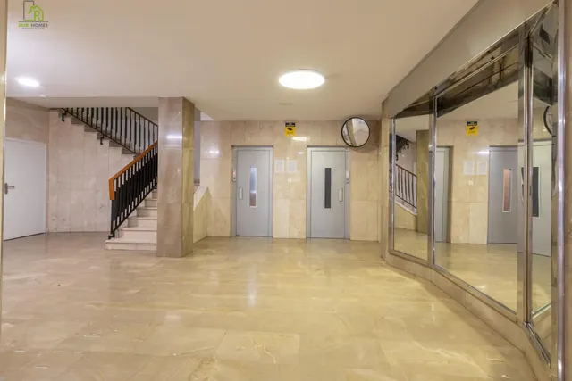 Piso en pleno centro de Granada — 46