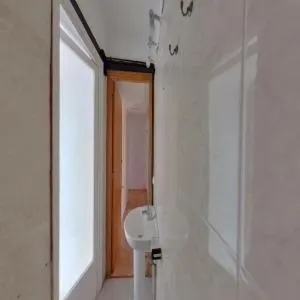 PISO EN VENTA OKUPADO EN C/ RUPERTO CHAPI - BADALONA — 13