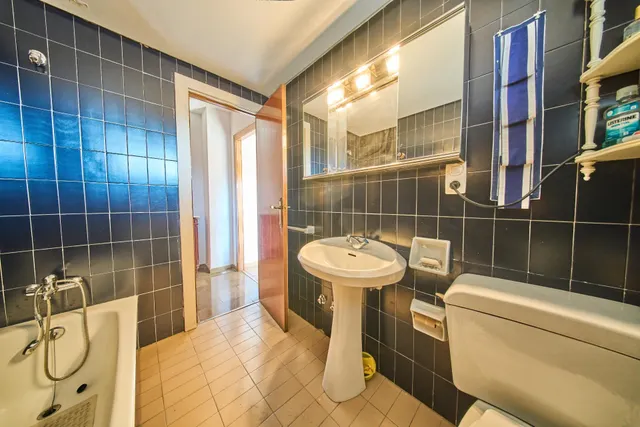 Residencia exclusiva en Paseo del Salón con vistas despejadas — 13