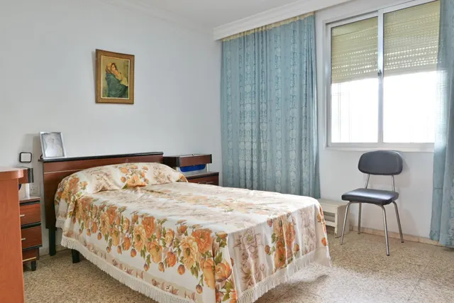 Piso de Renta libre en venta de cuatro dormitorios con terraza zona Parque Alcosa — 14