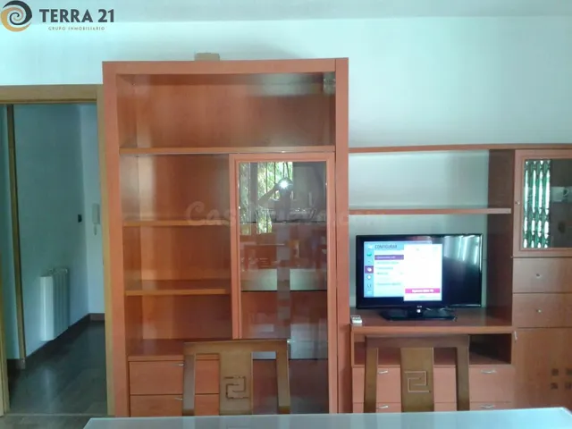Habitación en alquiler para chica estudiante junto a la Univ - foto 5