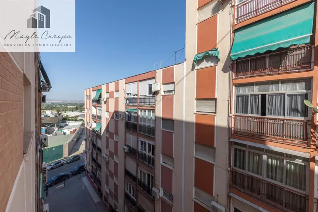 Piso en venta en calle arabial – Granada | — 31