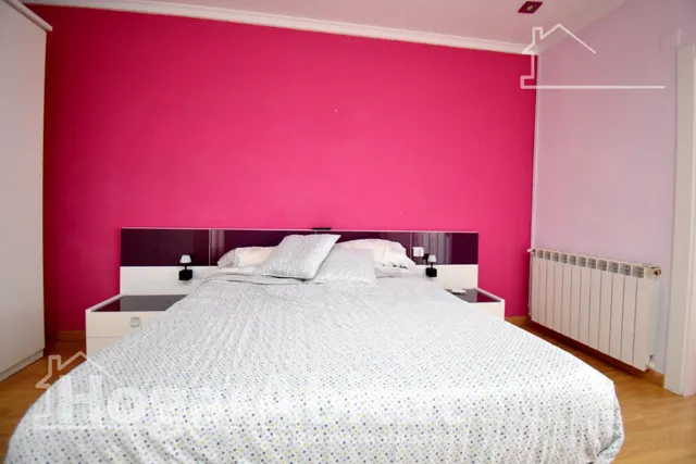 Extraordinaria amplitud en este luminoso primer piso con terrazas y trastero — 14