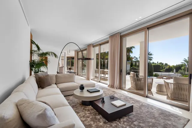 LUXURIUS Nueva Villa de Construcción en una ubicación privilegiada en BENDINAT — 15