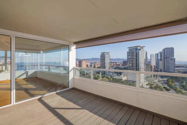 Piso en Diagonal Mar Con Vistas Al Mar — 28