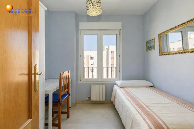 Excelente piso con vistas despejadas a sierra nevada — 14