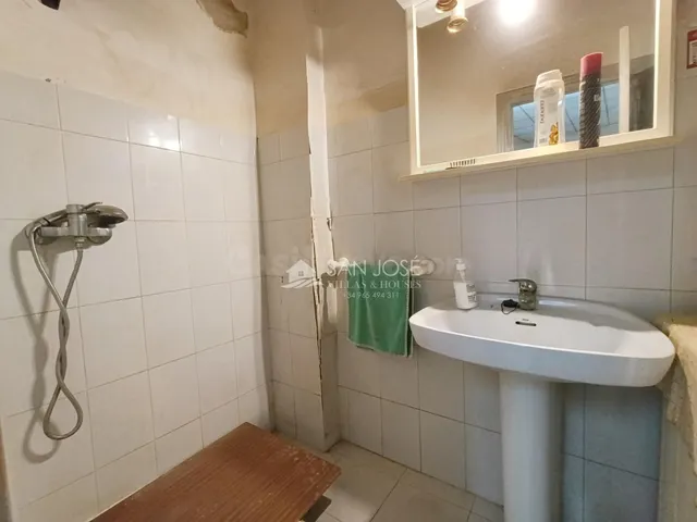 SE VENDE LOCAL COMERCIAL (FUE VIVIENDA) EN NOVELDA - foto 5