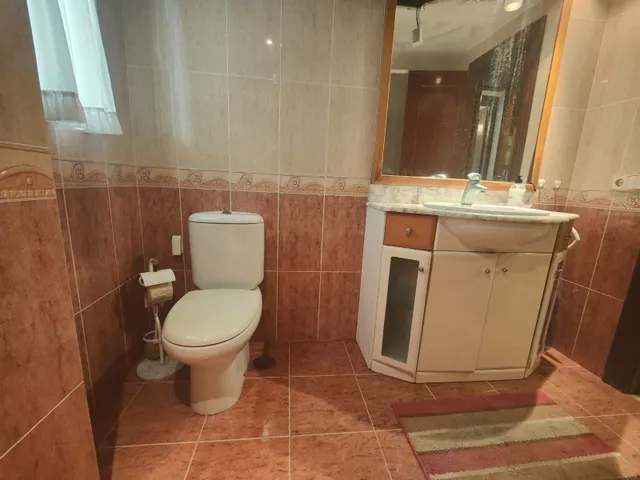 SE VENDE ELEGANTE Y GRAN VIVIENDA FRENTE A PUERTO DEPORTIVO - ALICANTE — 24