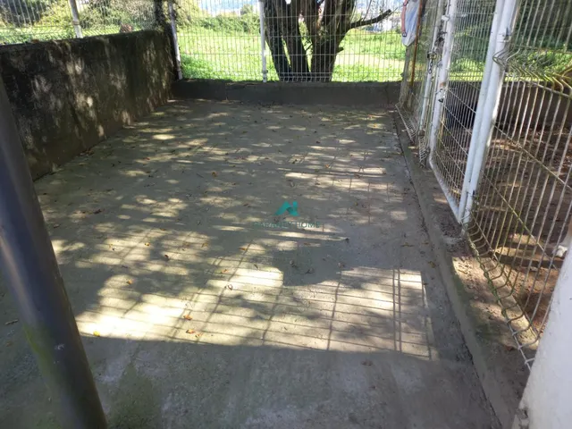 Se vende bajo en Treto — 19