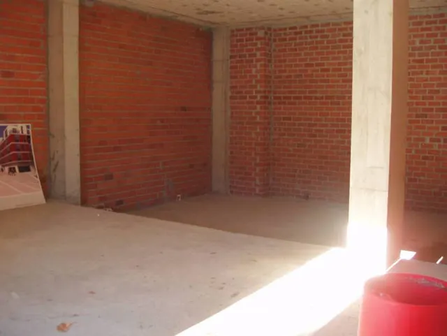 BAJO COMERCIAL NUEVA construcción EN VENTA O ALQUILER. CENTRO CAMBRE — 11