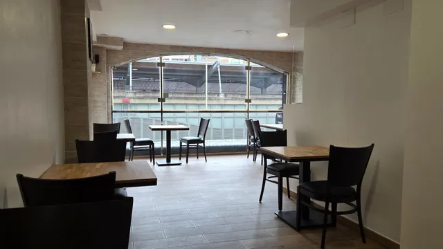 Local restaurante en venta pegado al mercado central — 26