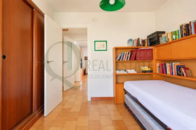 Vistas abiertas al mar y gran terraza en Cabo de las Huertas · 3 dormitorios y 2 baños — 24