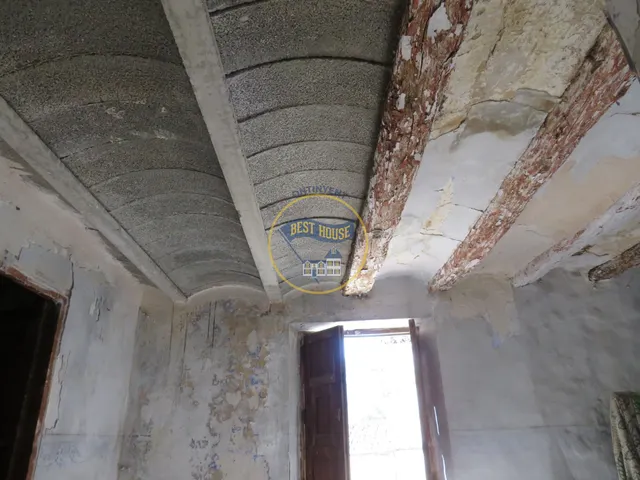 OPORTUNIDAD CASA A REFORMAR EN EL CASCO ANTIGUO DE BOCAIRENT(VALENCIA) — 7