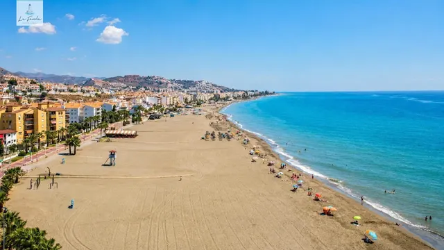 Piso de 3 dormitorios en rincon de la victoria para alquiler corta temporada — 28