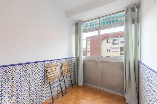 Piso ideal para inversión con alta rentabilidad junto a facultades de  Cartuja en Granada — 22