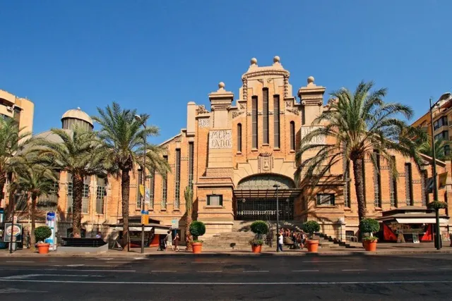 OPORTUNIDAD AMPLIO LOCAL DIÁFANO CENTRO DE ALICANTE — 8