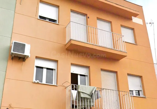Venta piso en Coria del Rio (Sevilla) — 3