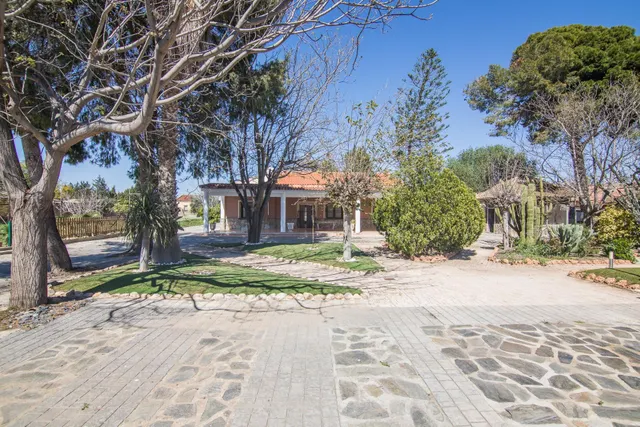 ¡chalet con piscina y gran parcela en Redován! — 11