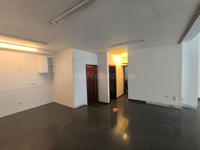 LOCAL COMERCIAL EN SANTIAGO - foto 5