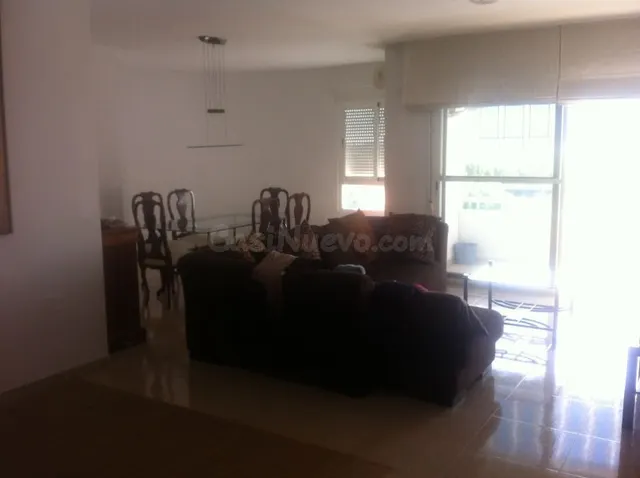 VIVIENDA CERCA DEL PABELLON + GARAJE Y TRASTERO - foto 3