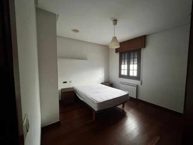 SE ALQUILA CASA EN SAN CIBRAO DAS VIÑAS — 17