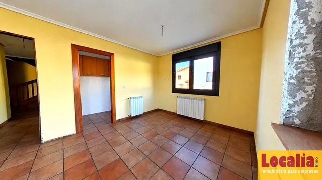 Chalet: amplitud, luz y carácter junto a la costa cántabra — 16