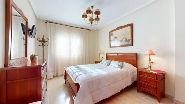Amplia vivienda con bajo de 100m2 en Pilar de la Horadada — 27