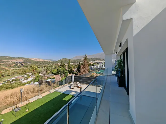 Chalet 5 habitaciones 316m² en venta - Costa Del Sol — 26