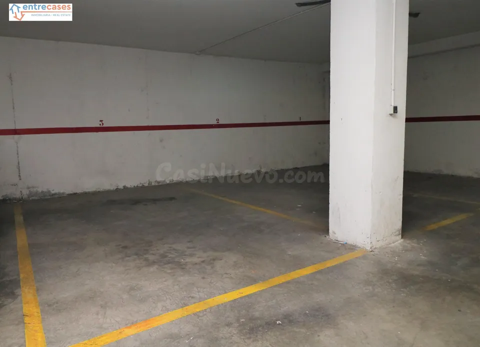 PLAZA DE PARKING EN PUERTO SAGUNTO