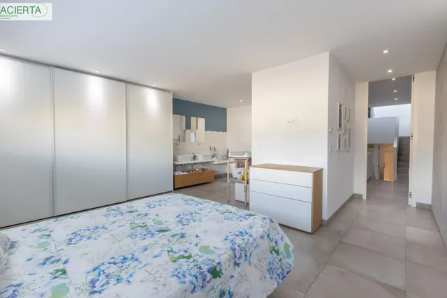 Exclusiva vivienda en zona Fórum — 28