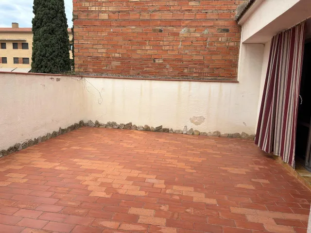 Encantadora Casa de Pueblo en Malgrat de Mar — 10