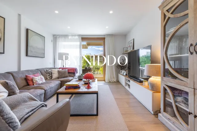 Exclusiva vivienda con dos espacios independientes, jardín privado y piscina en Can Mates — 13