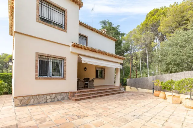 ESPECTACULAR CASA EN NAQUERA — 19