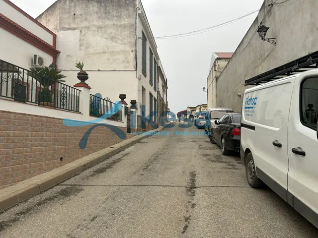 Venta de casa unifamiliar adosada en Paterna del Campo, Huel - foto 2