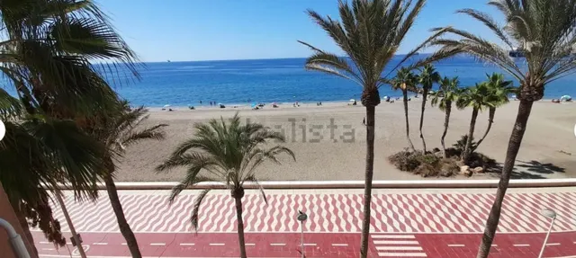 piso en venta en primera linea de playa