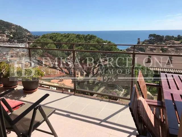 Apartamento con espectaculares vistas al mar y al Castillo - foto 2