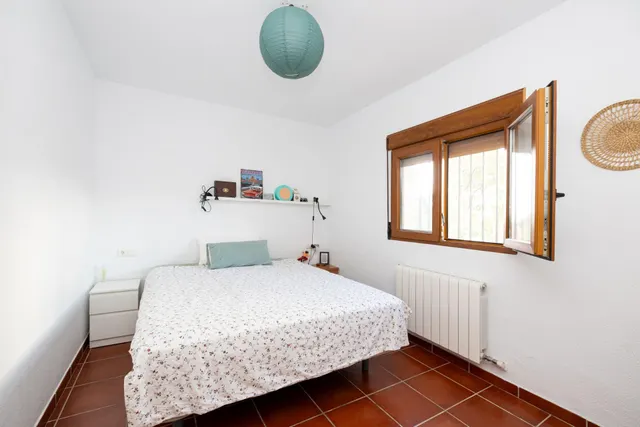 Casa 2 habitaciones 68m² en venta - Otura — 15
