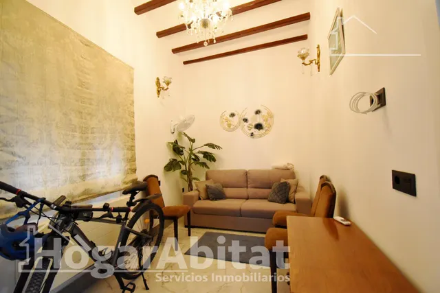 ESPECTACULAR CASA REFORMADA Y AMPLIA CON TERRAZA — 14