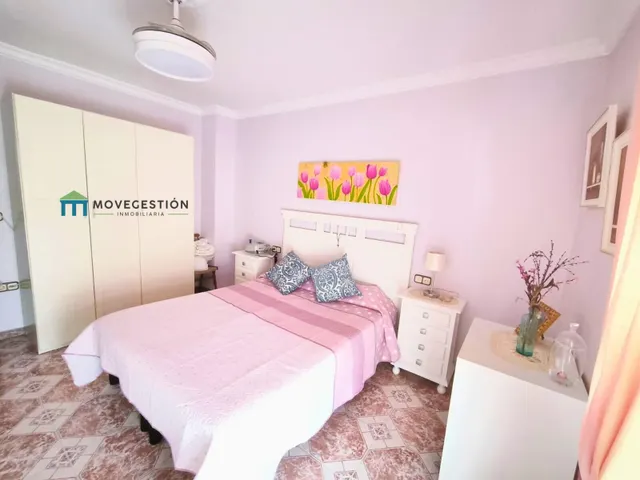 VENTA DE CASA CON LOCAL COMERCIAL — 3